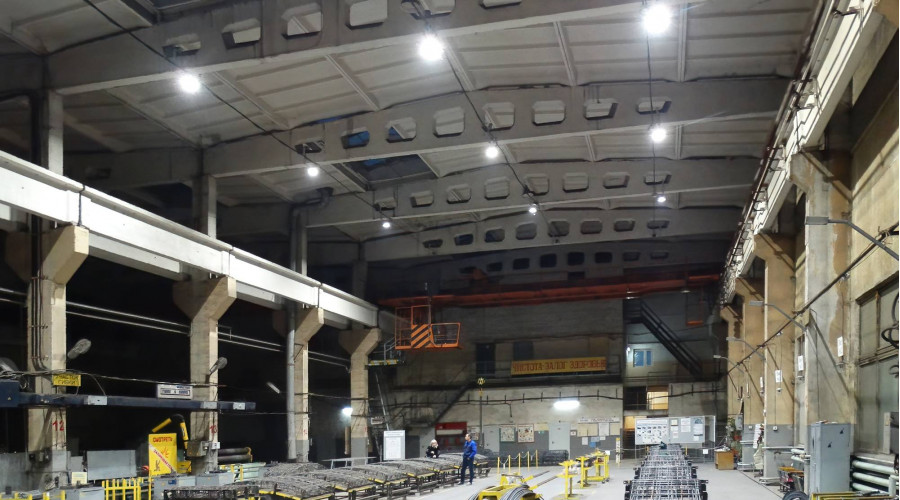 АО «Казметстрой»: освещение производственного цеха